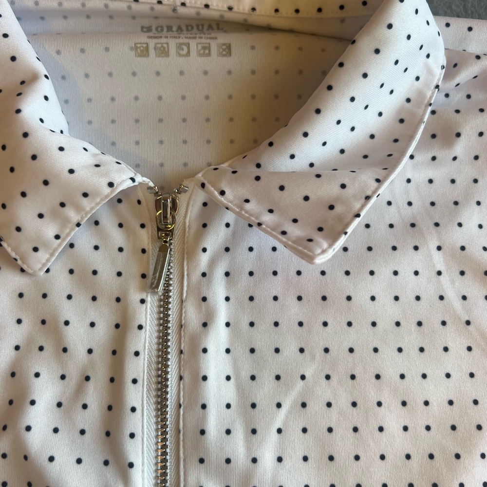 Women's White Polka Dot Sleeveless Blouse - Picture 3 of 6